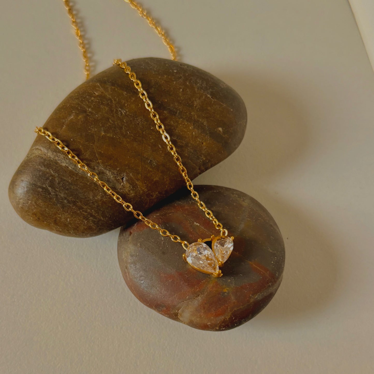 Moi Toi Necklace