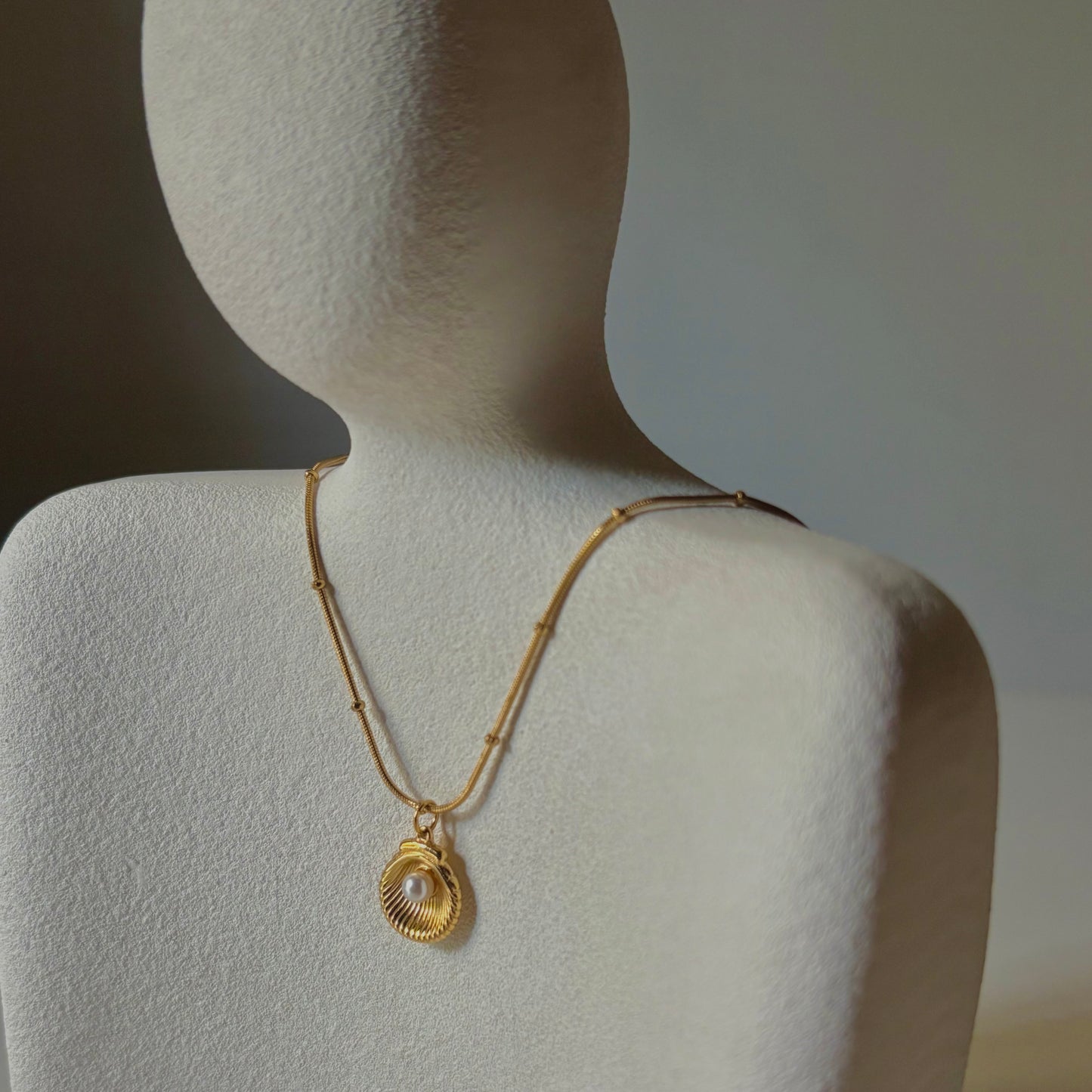Pearl shell Necklace