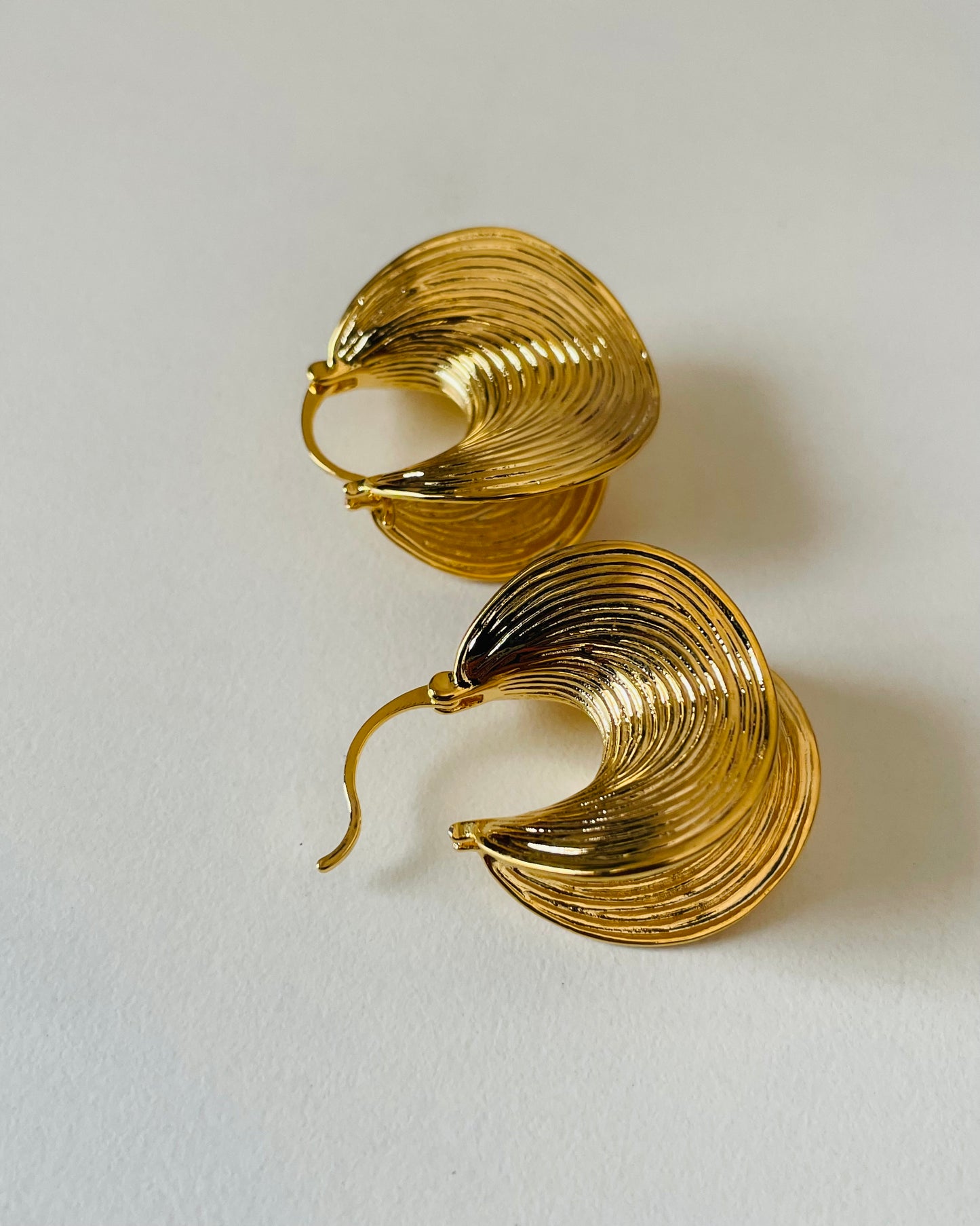 Evera Hoops
