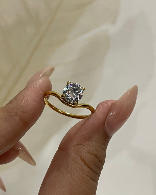 Emi Ring